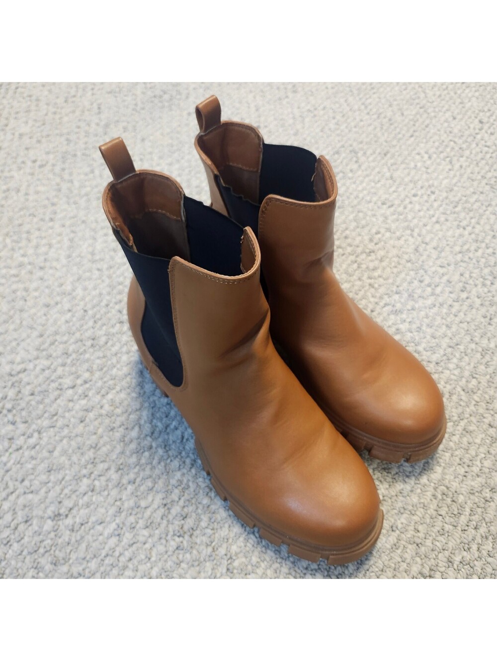Madden Girl Tessa Brown Chelsea Boot Size 9.5M